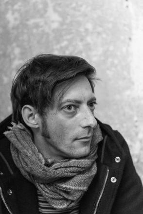 Romain Delorme bassiste et clavier de Volin - © Fred Petit